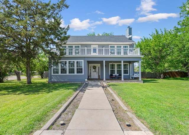 Property at 801 E Texas Ave, Mart, TX 76664, 4 beds, 2 baths