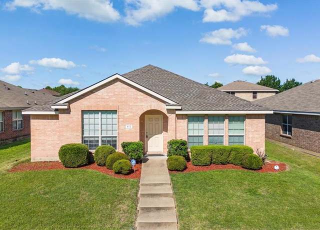 Property at 813 Canyon Pl, Desoto, TX 75115, 4 beds, 2 baths