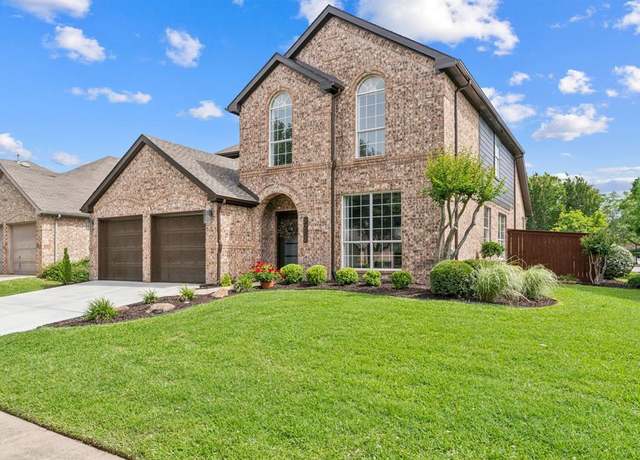 Property at 8013 Pretoria Pl, Fort Worth, TX 76123, 4 beds, 2.5 baths