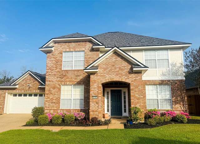 Property at 8100 Captain Mary Miller Dr, Shreveport, LA 71115, 5 beds, 2.5 baths