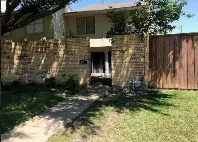 Property at 501 Towne House Ln, Richardson, TX 75081, 3 beds, 2.5 baths