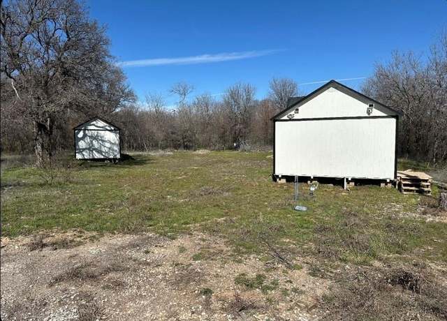 Property at 140 Shady Glen Ct, Bridgeport, TX 76426