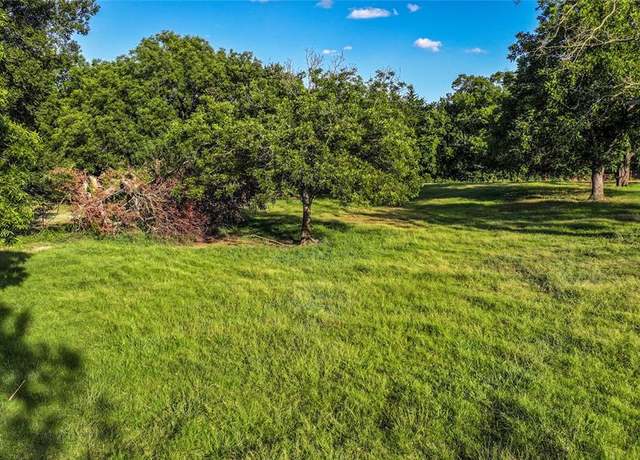 Property at Tbd W Howell St, Saint Jo, TX 76265