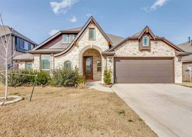 Property at 4732 Hazy Hollow Ln, Fort Worth, TX 76036, 4 beds, 2 baths
