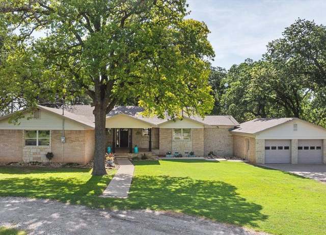 Property at 111 Encino Springs Ln, Weatherford, TX 76088, 3 beds, 2 baths