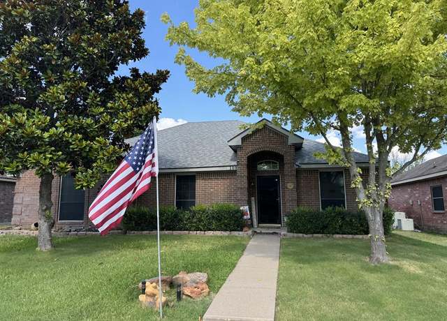 Property at 108 Forest Park Ln, Red Oak, TX 75154, 3 beds, 2 baths