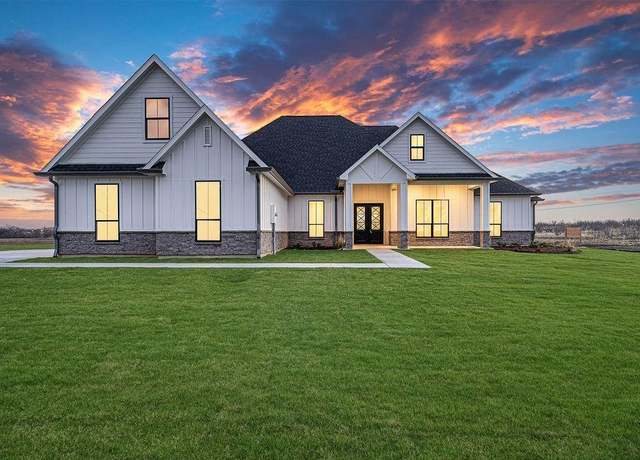 Property at 13601 Jackson Rd, Krum, TX 76249, 4 beds, 3 baths