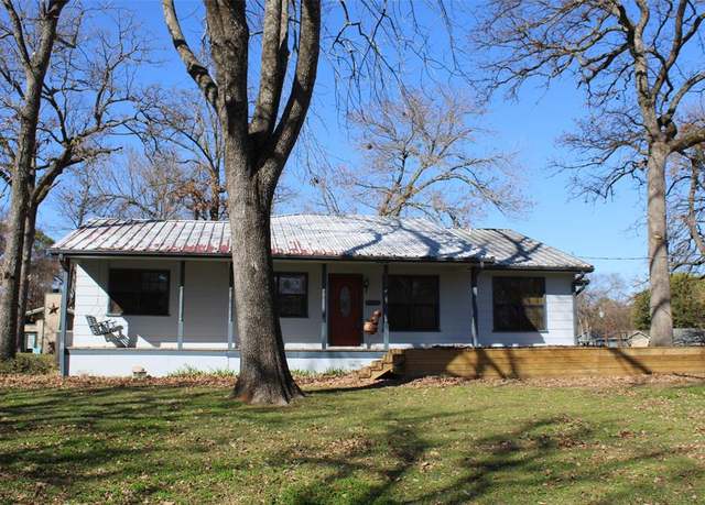 Property at 2103 Wildwood Way, Tool, TX 75143, 2 beds, 2 baths