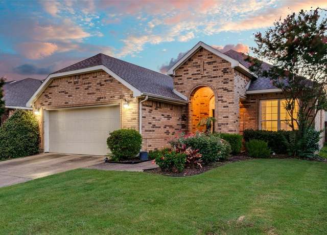 Property at 7007 Chackbay Ln, Dallas, TX 75227, 3 beds, 2 baths