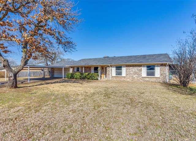 Property at 102 Willow Ln, Burleson, TX 76028, 4 beds, 2 baths