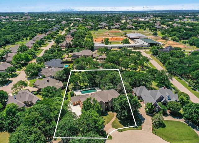 Property at 4401 Sorrel Ct, Flower Mound, TX 75028, 5 beds, 6 baths