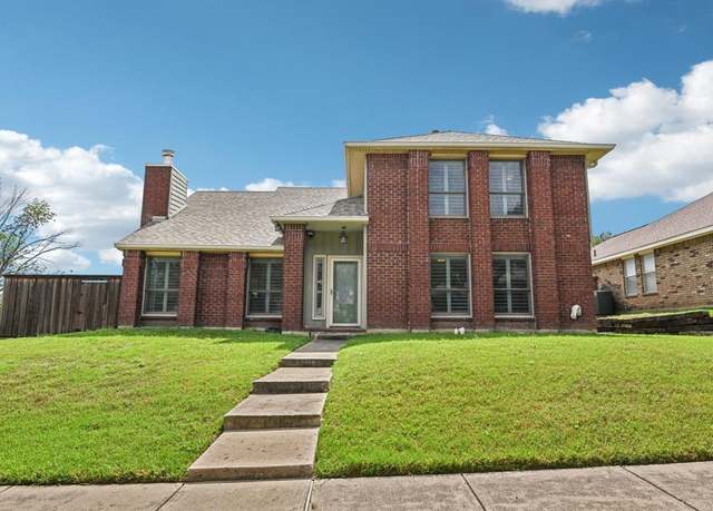 Property at 3801 Silver Maple Dr, Carrollton, TX 75007, 4 beds, 2.5 baths