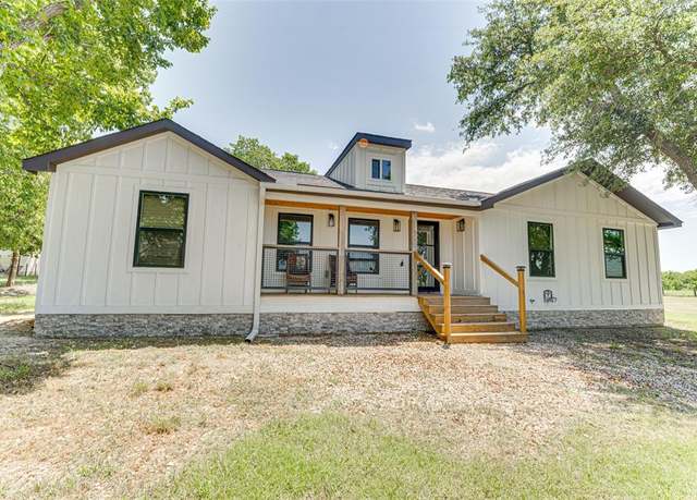 Property at 18580 County Road 949, Rockwall, TX 75087, 4 beds, 2 baths