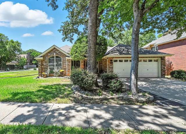 Property at 3201 Oleander Ct, Bedford, TX 76021, 4 beds, 2 baths