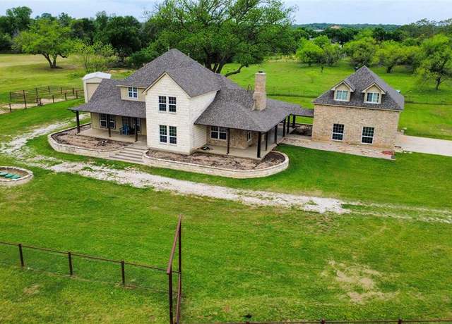 Property at 121 Cougar Rd, Lipan, TX 76462, 3 beds, 2.5 baths