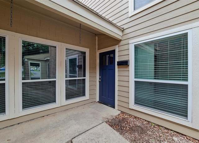 Property at 1426 El Camino Real, Euless, TX 76040, 3 beds, 2 baths