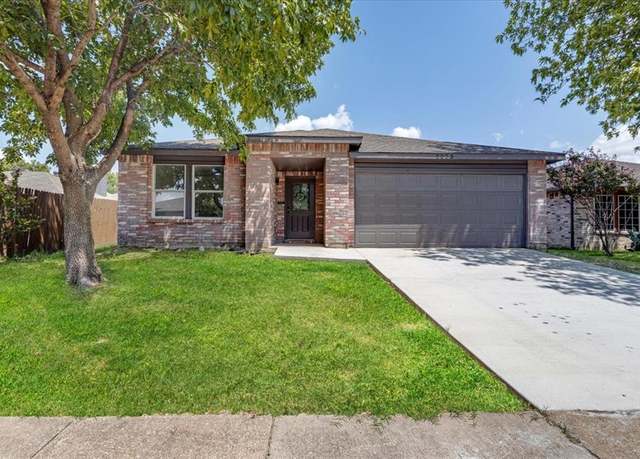 Property at 2225 Birch Dr, Little Elm, TX 75068, 4 beds, 2 baths
