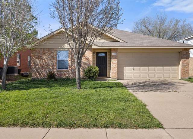 Property at 1112 Switchgrass Ln, Crowley, TX 76036, 4 beds, 2 baths