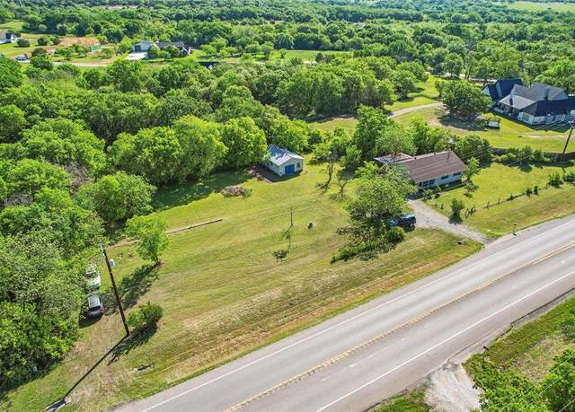Property at 2608 Fm 920, Weatherford, TX 76088, 3 beds, 2 baths