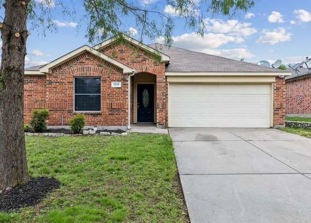 Property at 1019 Chelsea Ln, Forney, TX 75126, 4 beds, 2 baths