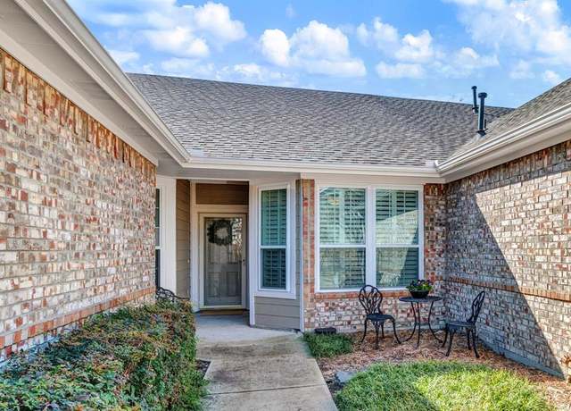 Property at 7128 Van Gogh Dr, Plano, TX 75093, 2 beds, 2 baths
