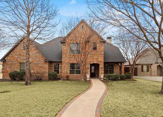 Property at 168 Ranchero Dr, Sunnyvale, TX 75182, 4 beds, 2.5 baths