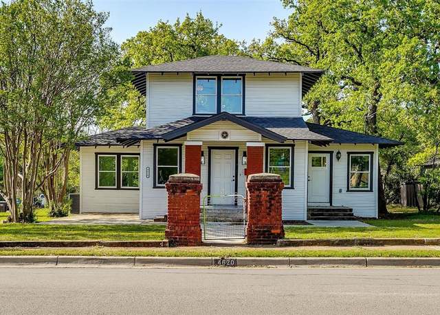 Property at 4620 Meadowbrook Dr, Fort Worth, TX 76103, 3 beds, 3.5 baths