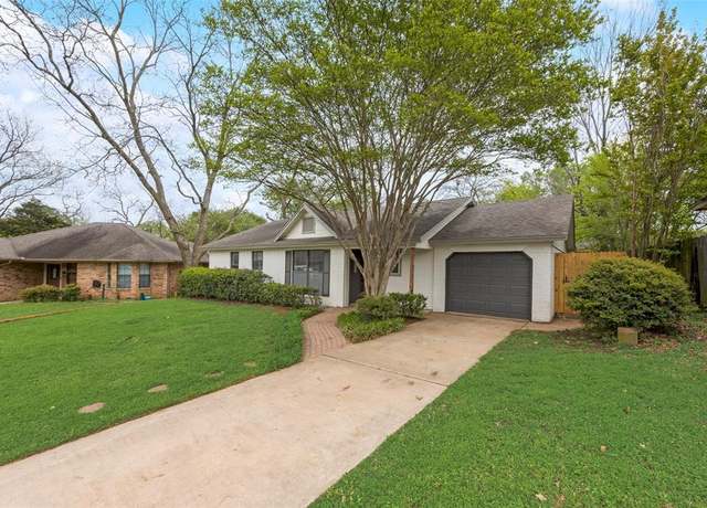 Property at 907 Melanie Ln, Keene, TX 76059, 4 beds, 3 baths