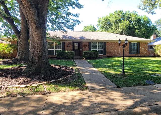 Property at 1141 Grove Dr, Lewisville, TX 75077, 4 beds, 2 baths