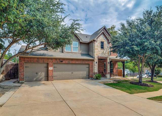 Property at 9217 Canyon Creek Dr, Rowlett, TX 75088, 4 beds, 2.5 baths