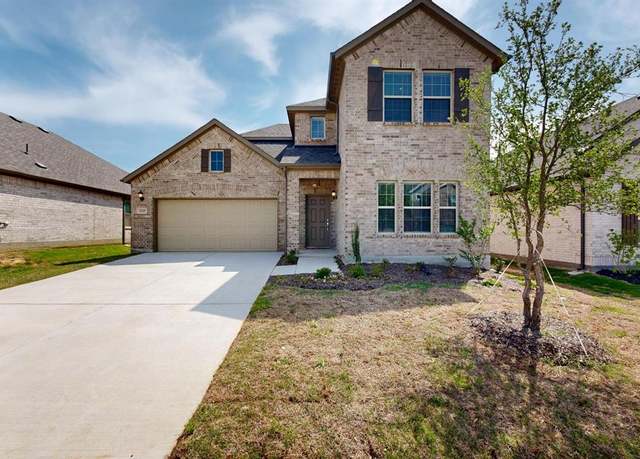 Property at 1215 Lancaster Dr, Justin, TX 76247, 5 beds, 4 baths