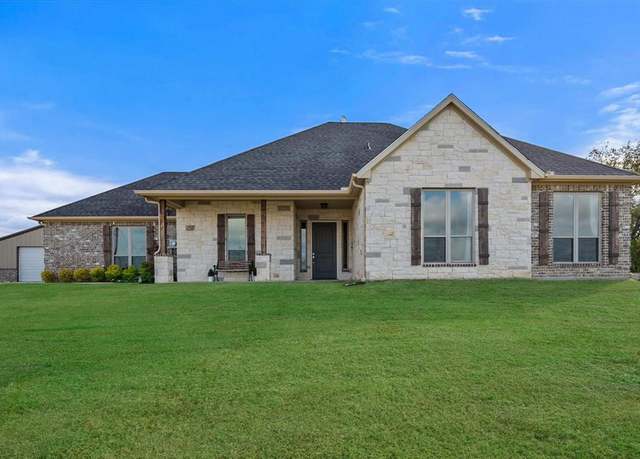 Property at 199 Pearl Valley Dr, Kerens, TX 75144, 4 beds, 3 baths