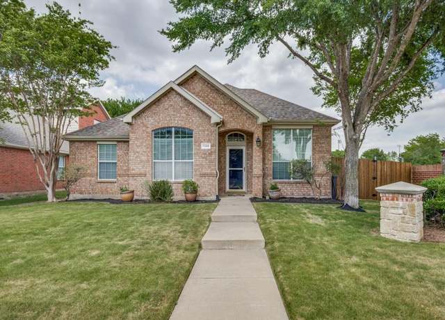 Property at 7298 Juniper Dr, Frisco, TX 75033, 4 beds, 2 baths