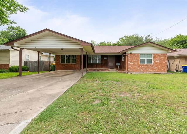 Property at 1019 E Elm St, Hillsboro, TX 76645, 4 beds, 2 baths