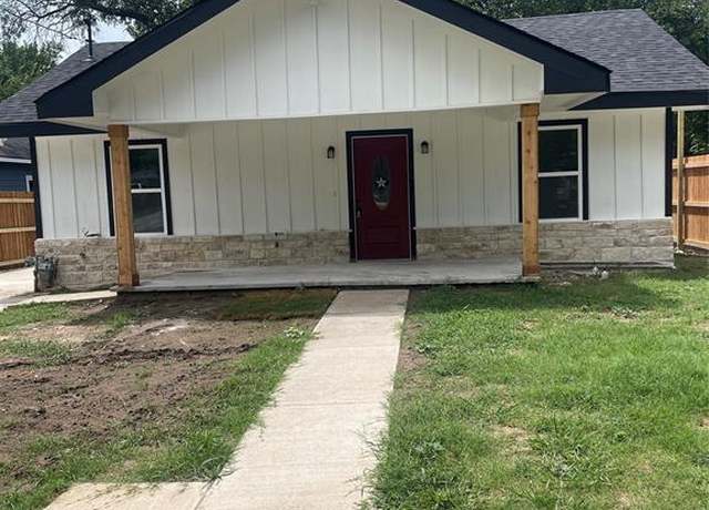 Property at 811 Ritchey St, Gainesville, TX 76240, 3 beds, 2 baths