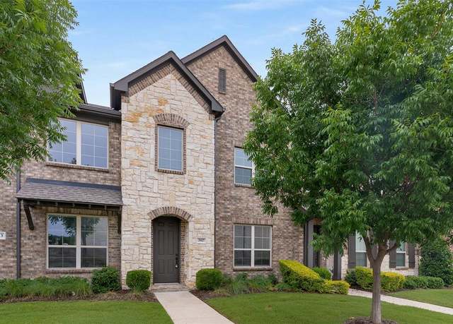 Property at 3917 Crown Ave, Mckinney, TX 75070, 3 beds, 2.5 baths