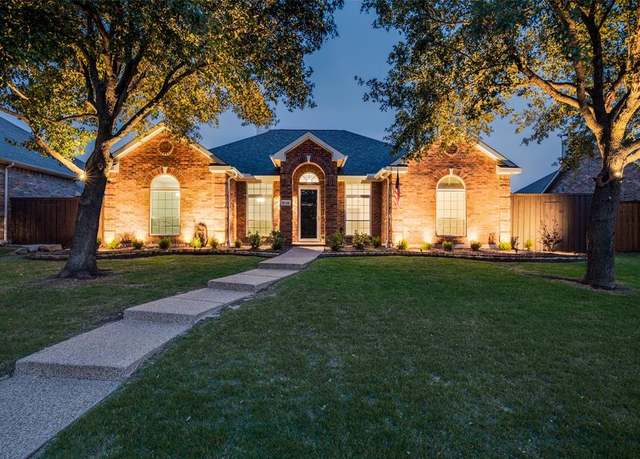 Property at 1710 Redcedar Dr, Wylie, TX 75098, 5 beds, 2 baths