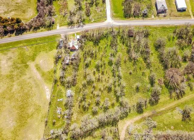 Property at 500 S Fm 709 E, Dawson, TX 76639, 4 beds, 1 bath