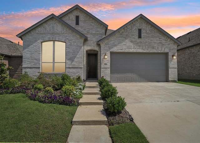 Property at 2208 13th St, Argyle, TX 76226, 4 beds, 3 baths