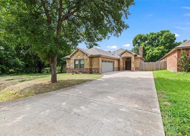 Property at 7806 Garner Rd, Rowlett, TX 75088, 3 beds, 2 baths