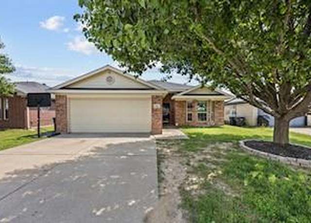 Property at 704 Buffalo Springs Dr, Fort Worth, TX 76140, 3 beds, 2 baths