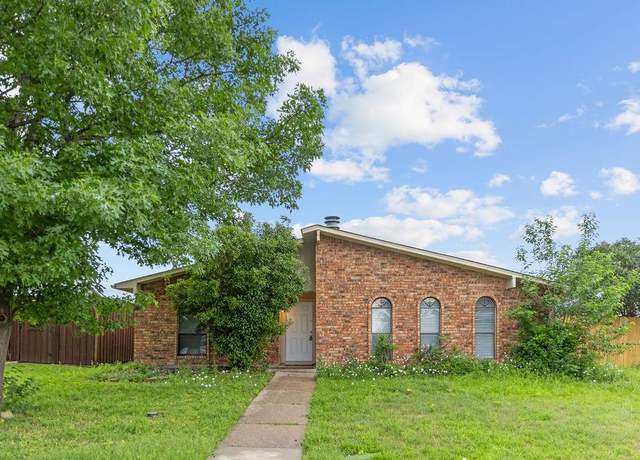 Property at 745 Cambridge Dr, Plano, TX 75023, 3 beds, 2 baths