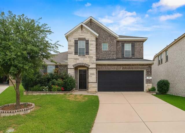 Property at 1805 Augustus Dr, Fort Worth, TX 76120, 4 beds, 2.5 baths