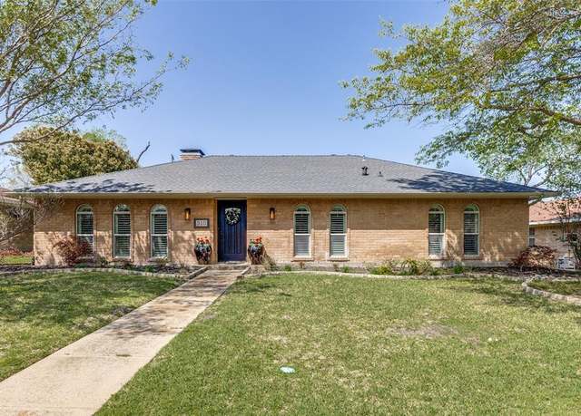Property at 310 Ridgewood Dr, Richardson, TX 75080, 4 beds, 2 baths