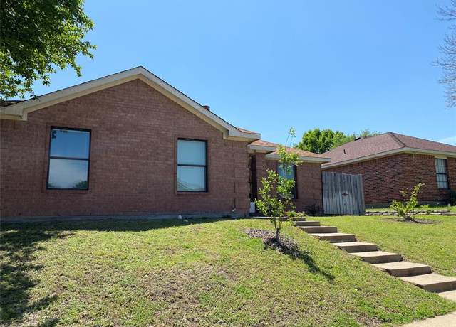 Property at 5118 Wesley Chapel Ln, Dallas, TX 75236, 3 beds, 2 baths