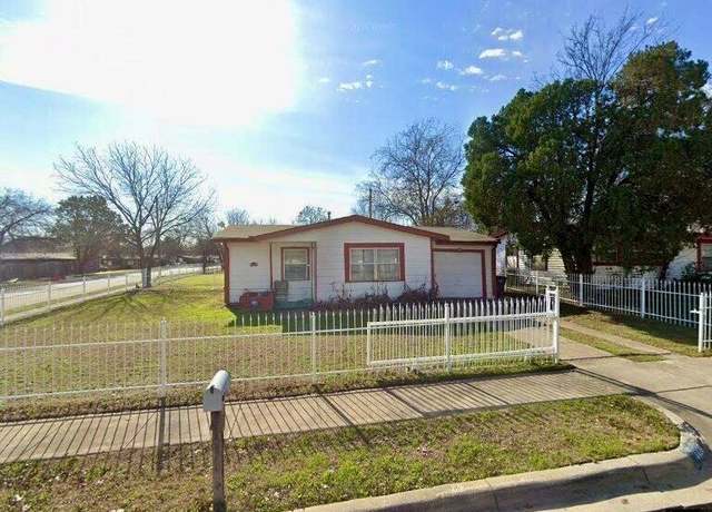 Property at 4428 Crenshaw Ave, Fort Worth, TX 76105, 2 beds, 1 bath