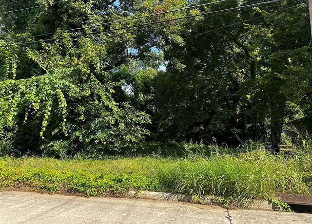 Property at 136 E Gregg St, Shreveport, LA 71104