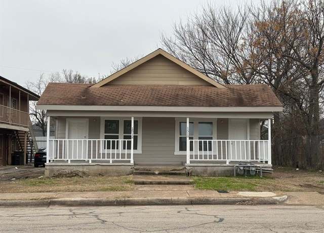 Property at 1510 E Hattie St, Fort Worth, TX 76104, 4 beds, 2 baths