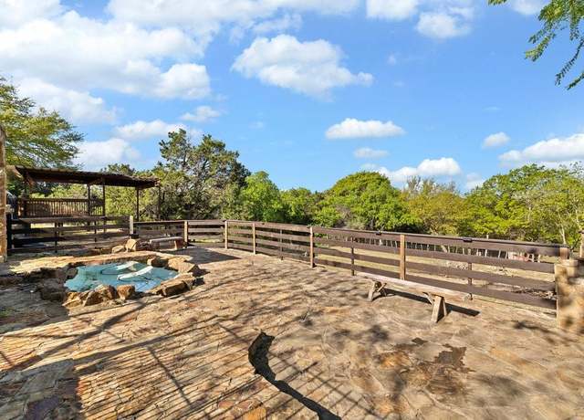 Property at 1404 Robyn Rd, Azle, TX 76020, 5 beds, 3 baths