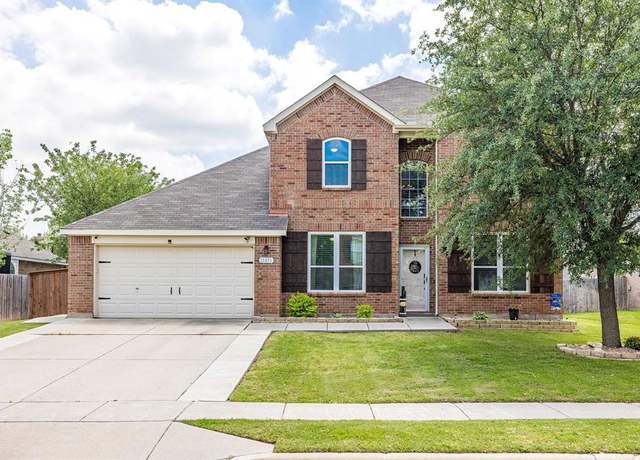 Property at 13456 Leather Strap Dr, Fort Worth, TX 76052, 5 beds, 3 baths